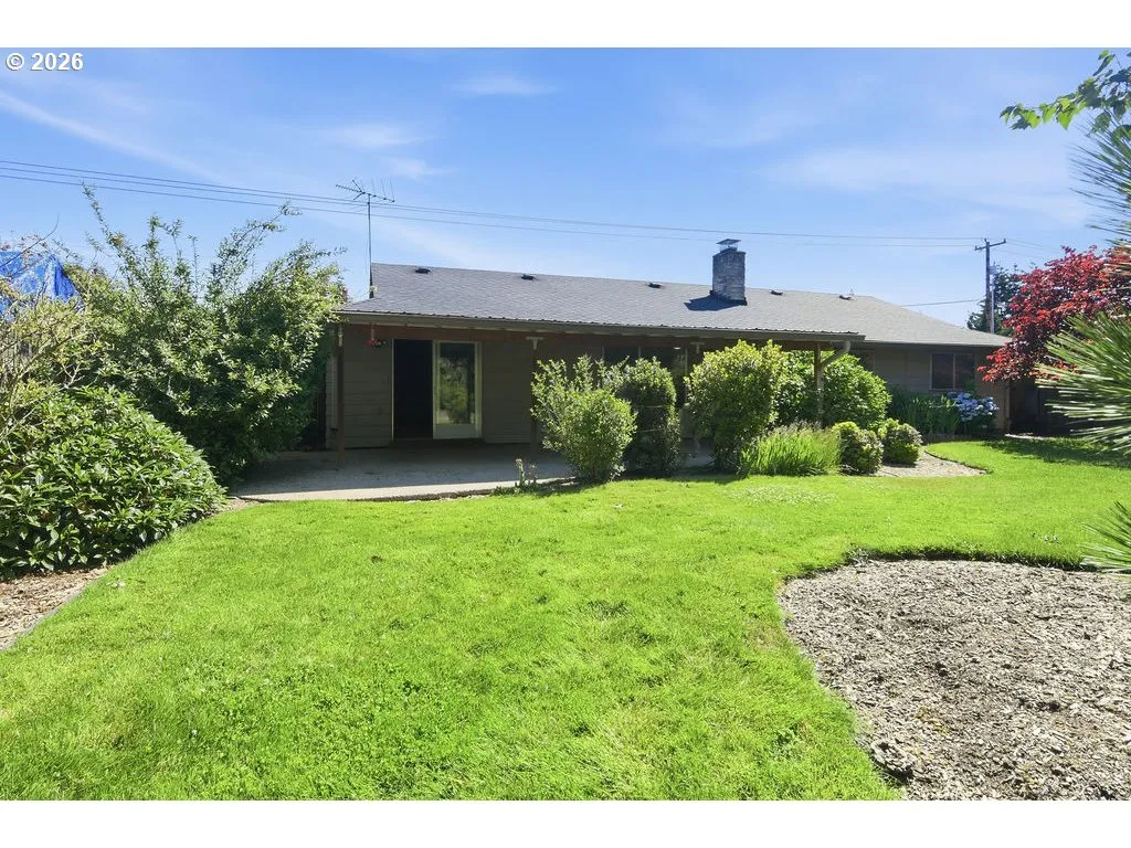 Backyard-Fenced