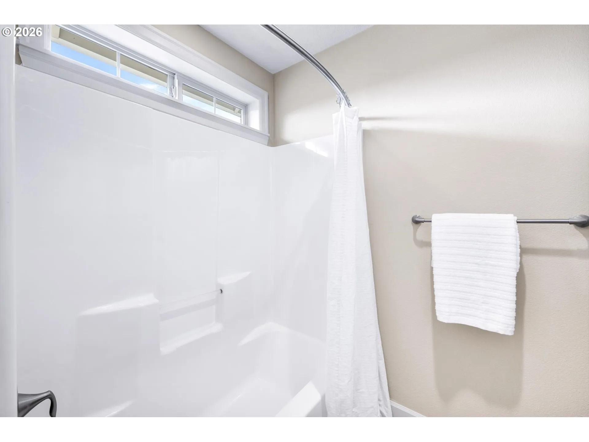 Bathroom-Upper