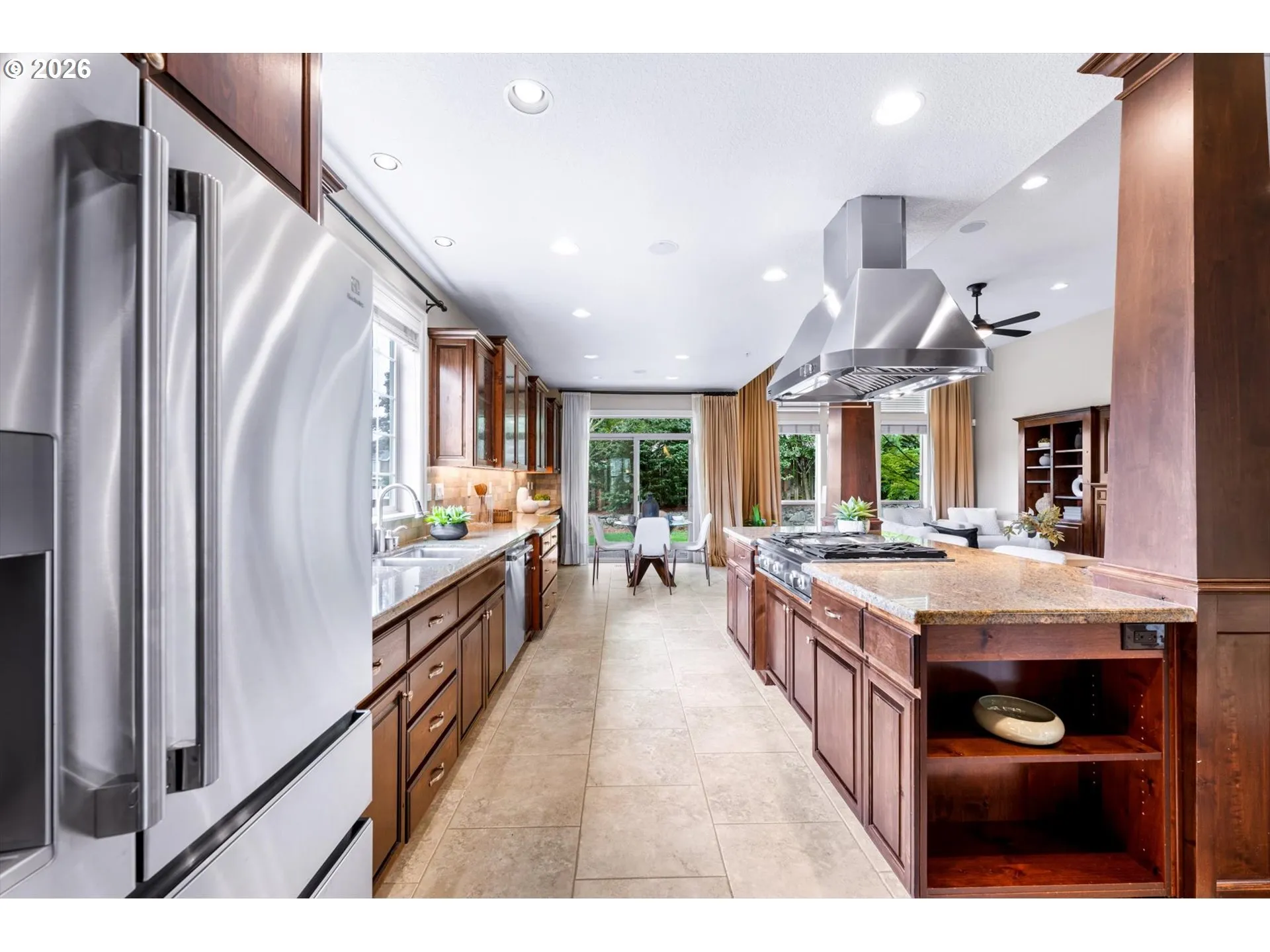 Kitchen/Nook-Eating Area