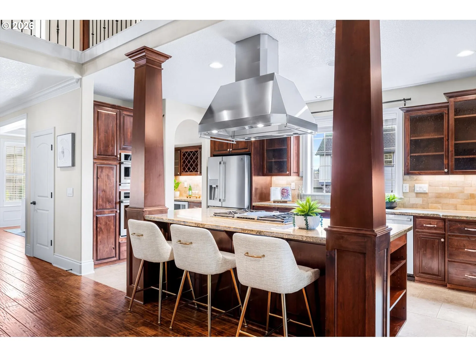 Kitchen/Family Room-Island