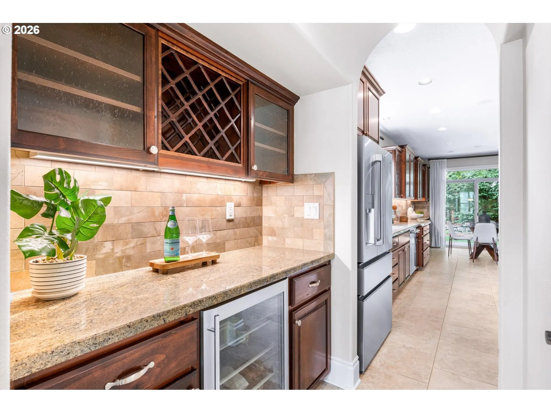 Butler's Pantry-Main