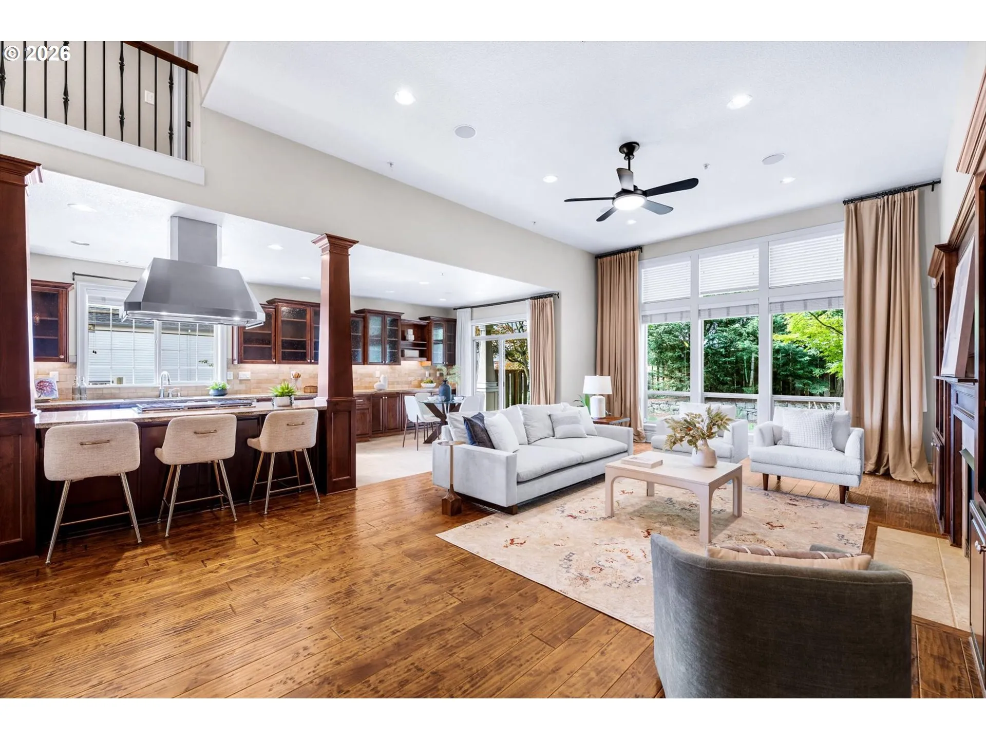Kitchen/Family Room-Island