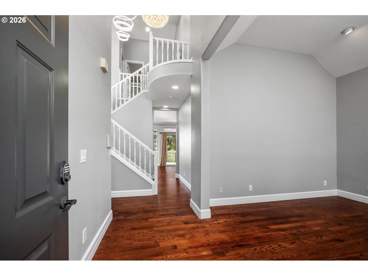 Entrance/Foyer