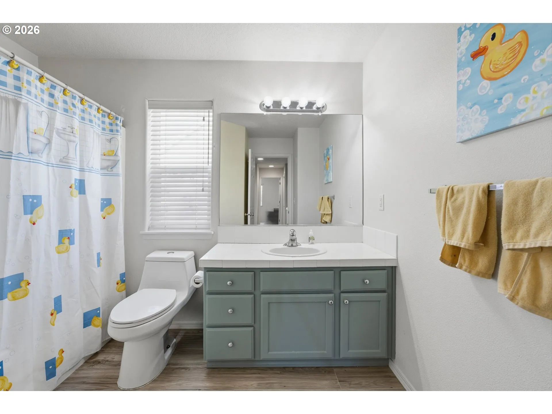 Bathroom-Upper