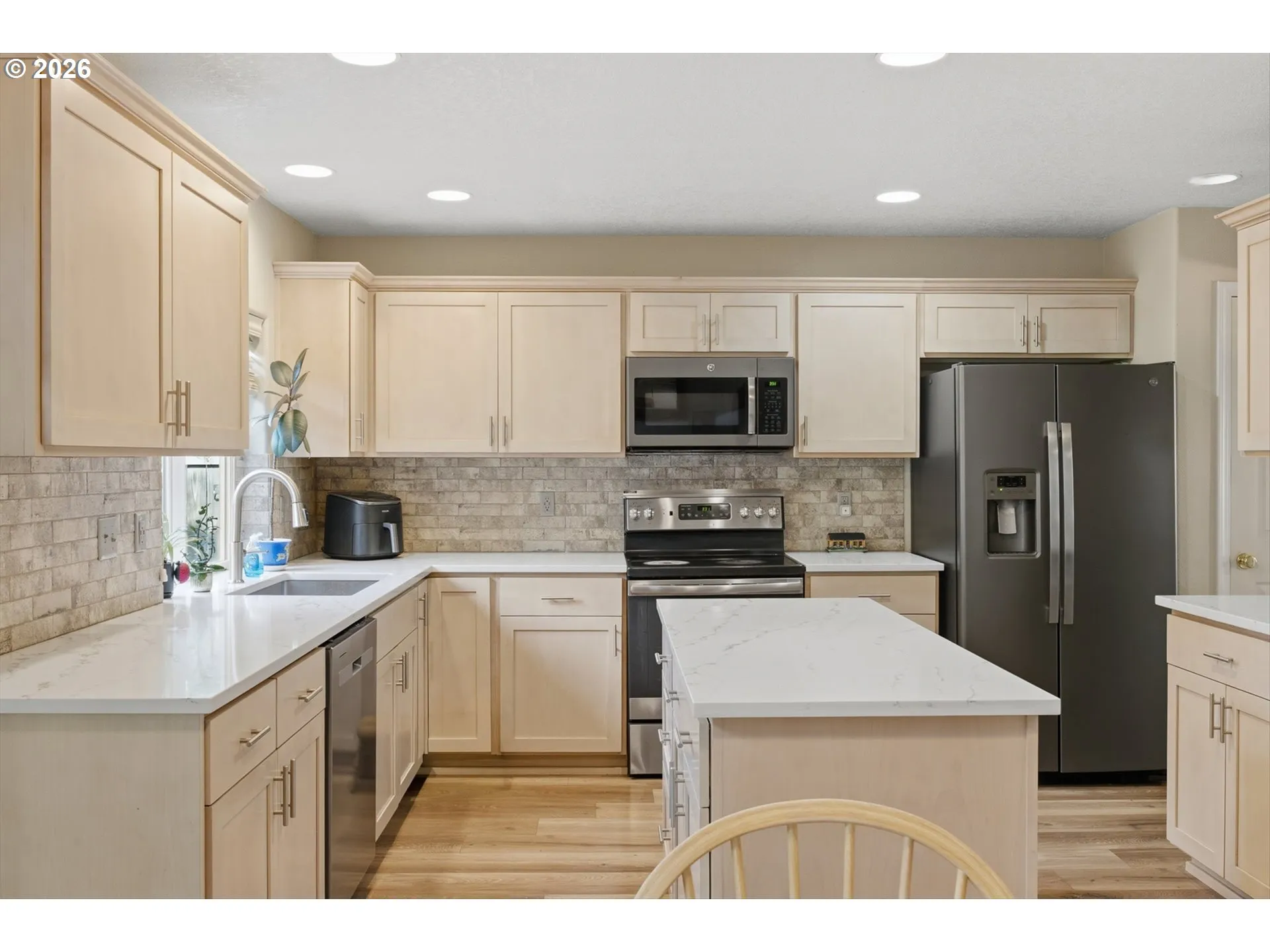 Kitchen-Island