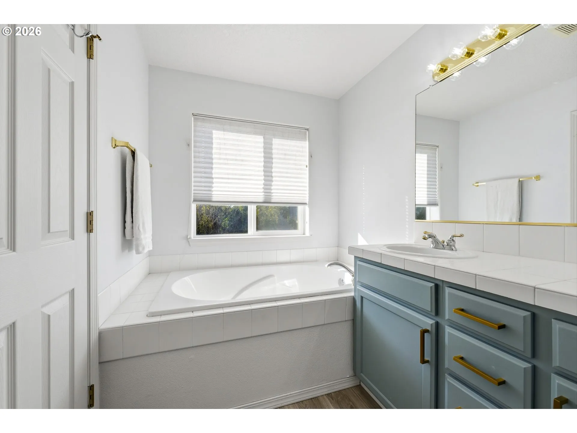 Bedroom, Primary-Upper