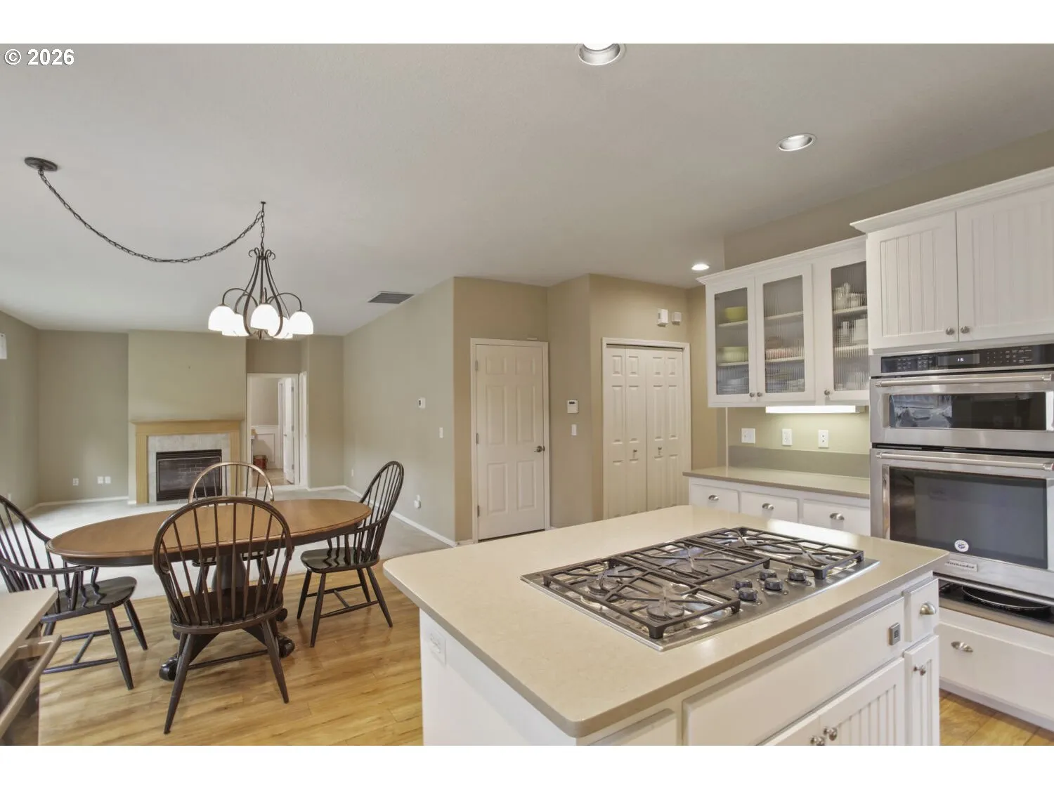 Kitchen-Eating Area