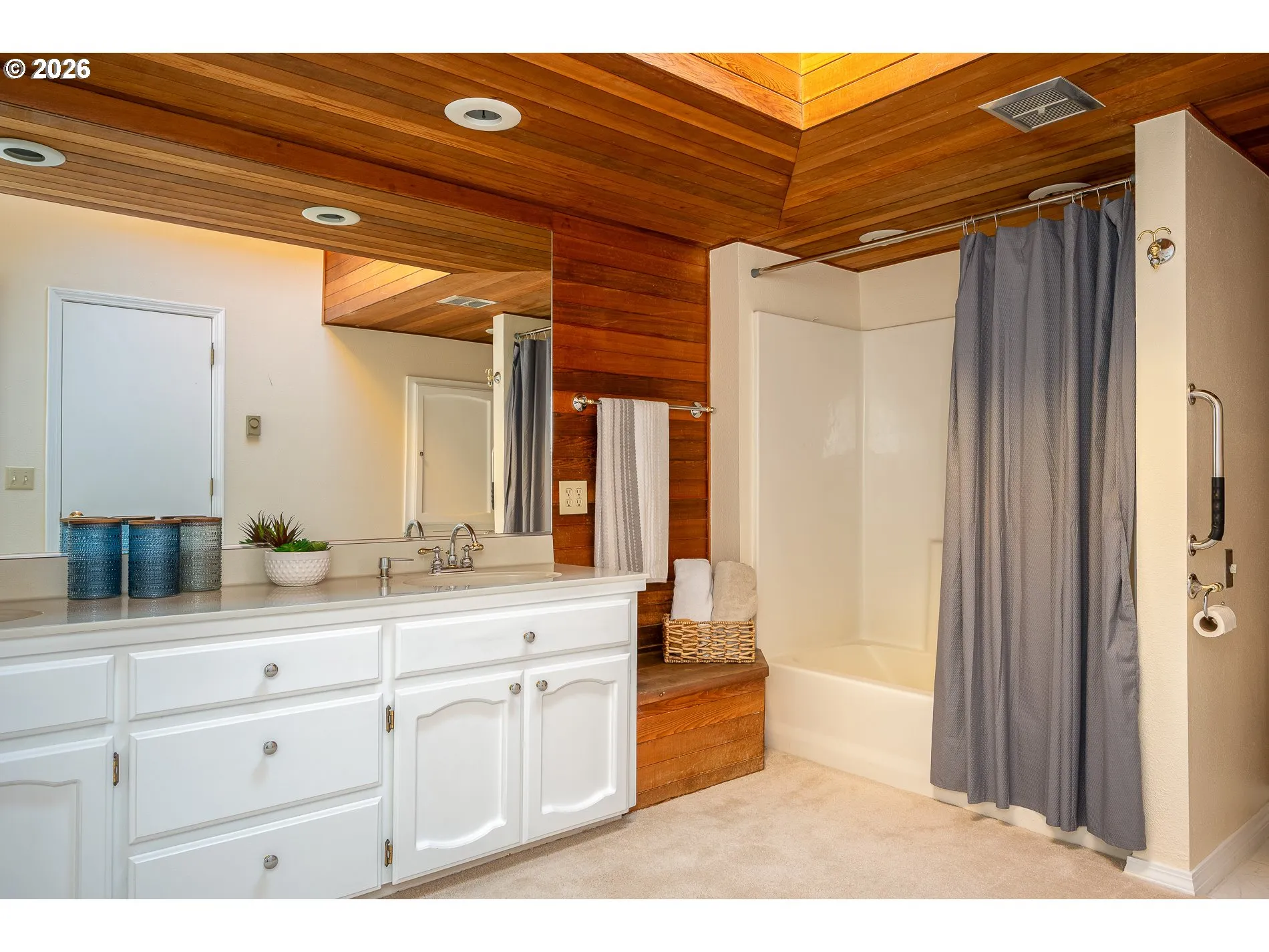 Bathroom-Double Sinks