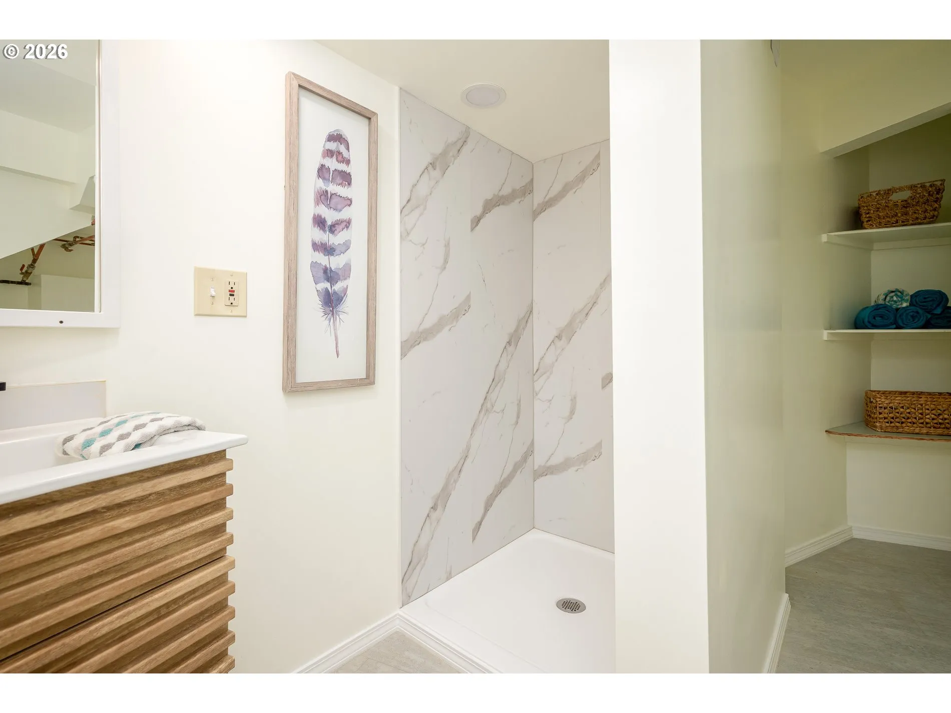 Bathroom-Lower