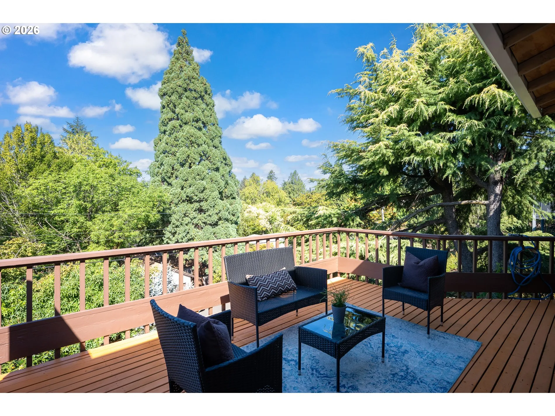Deck-Upper
