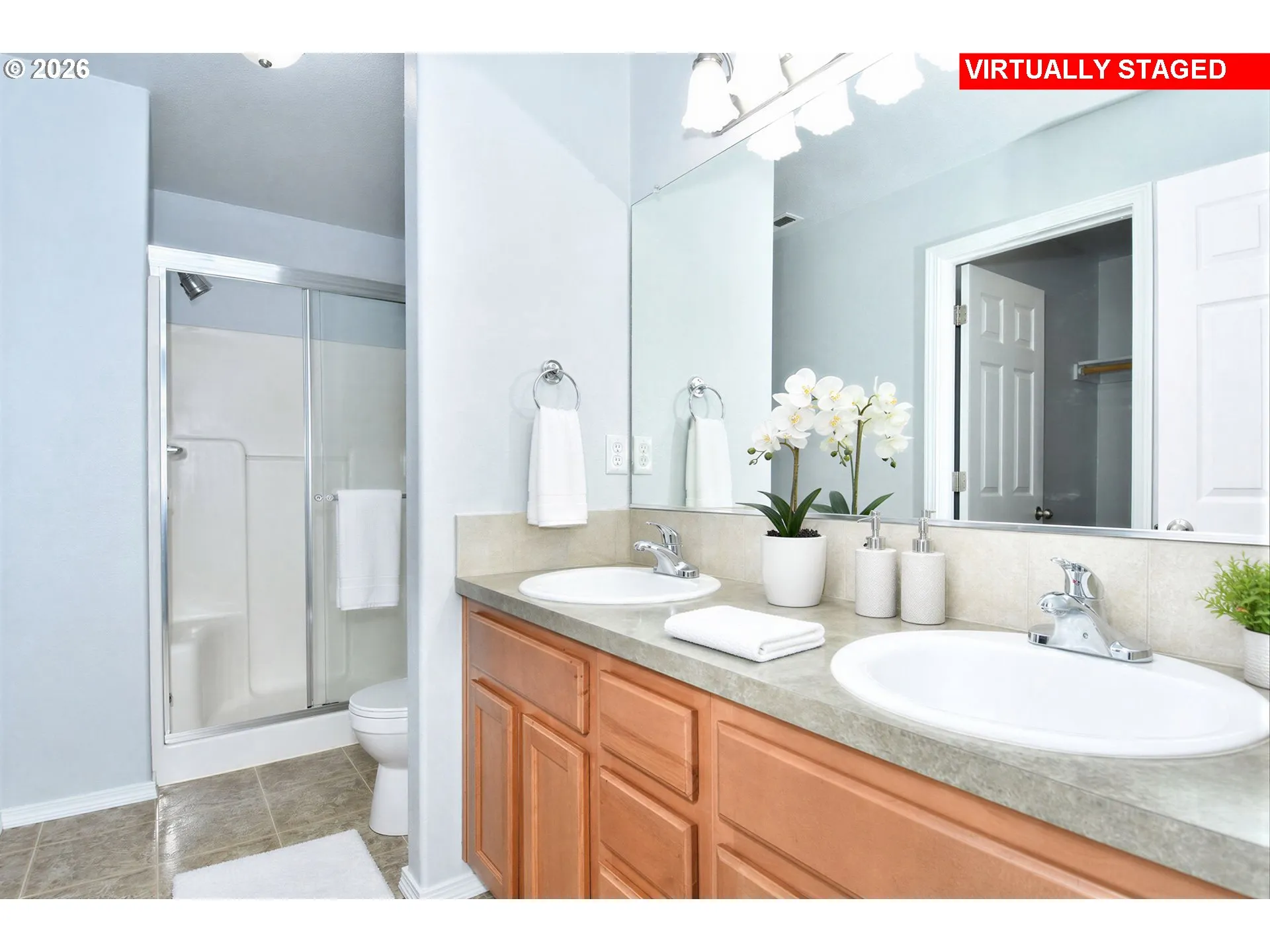 En Suite Bathroom-Upper