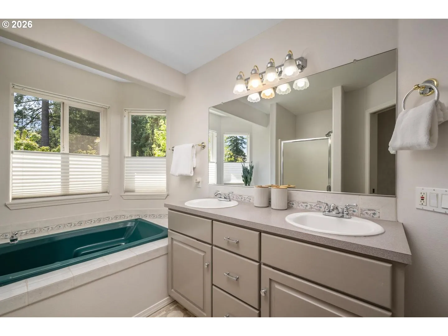 Bathroom, Attached-Double Sinks