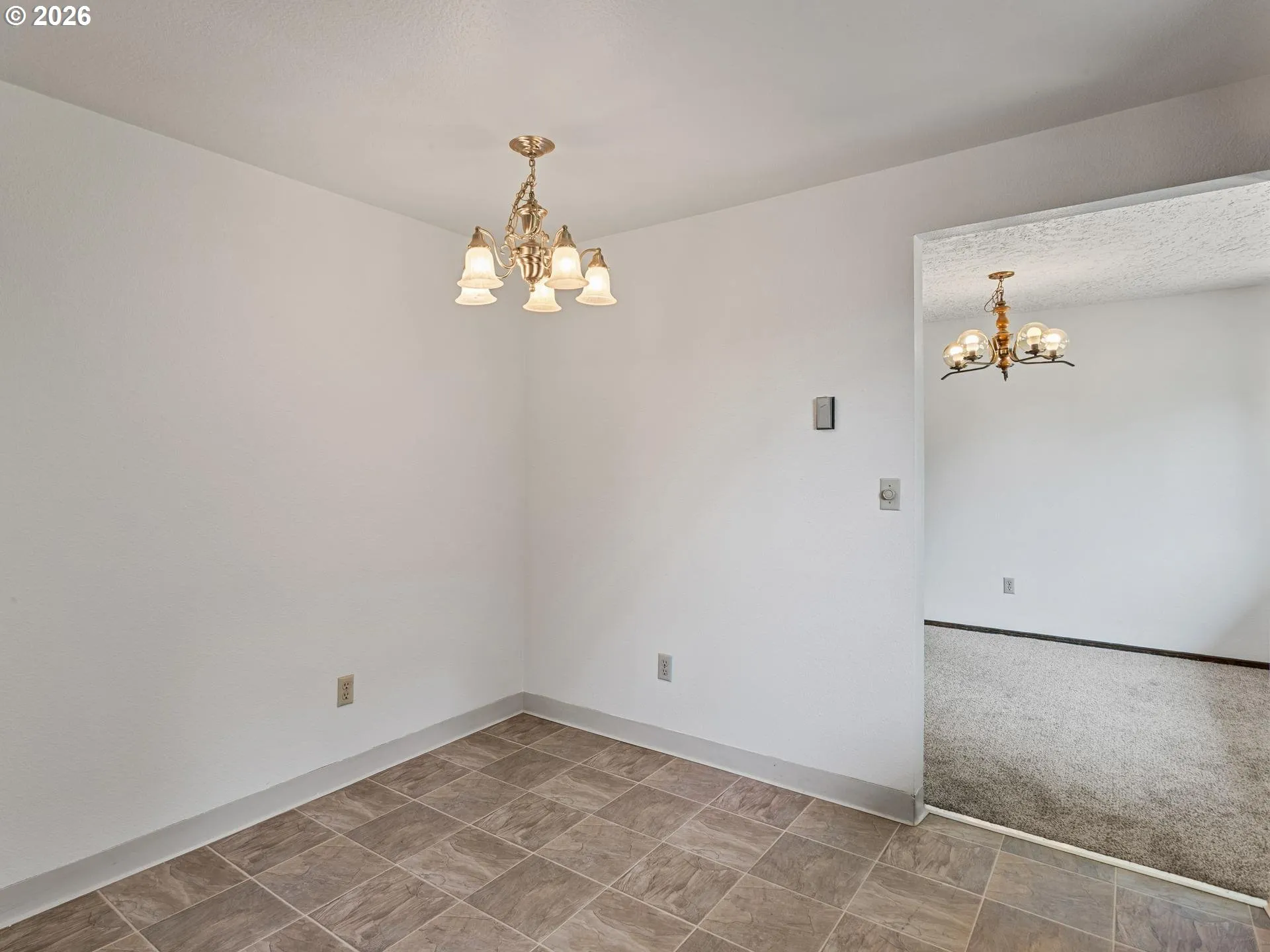 Kitchen-Eating Area