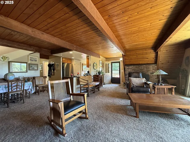 Living Room-Wide Angle/Fisheye