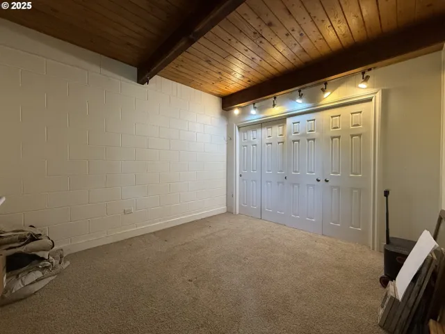 Bedroom-Lower