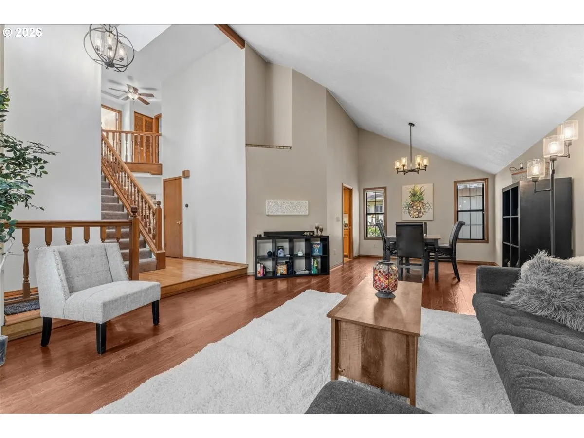 Living Room/Dining Room