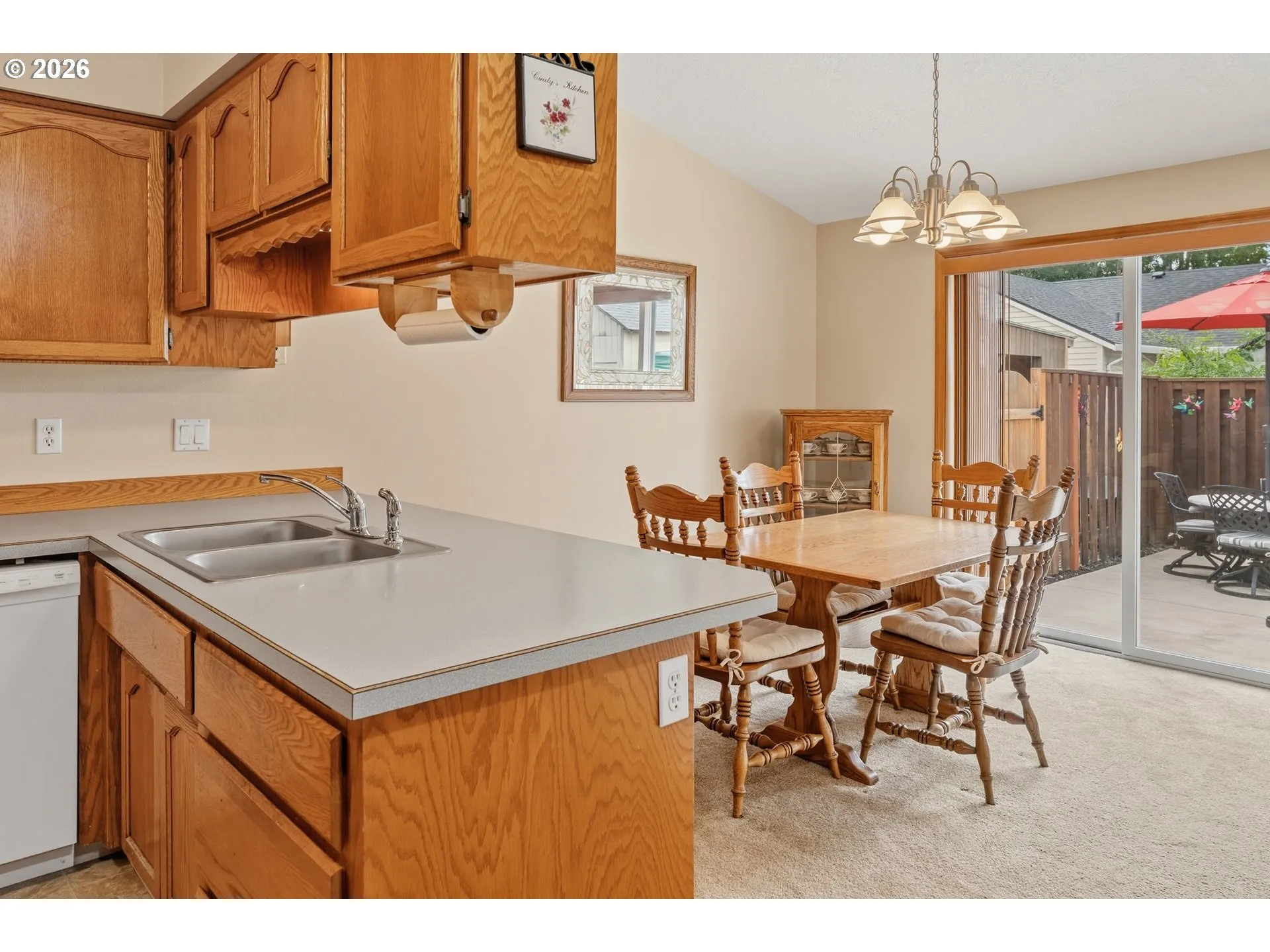 Kitchen/Dining Room