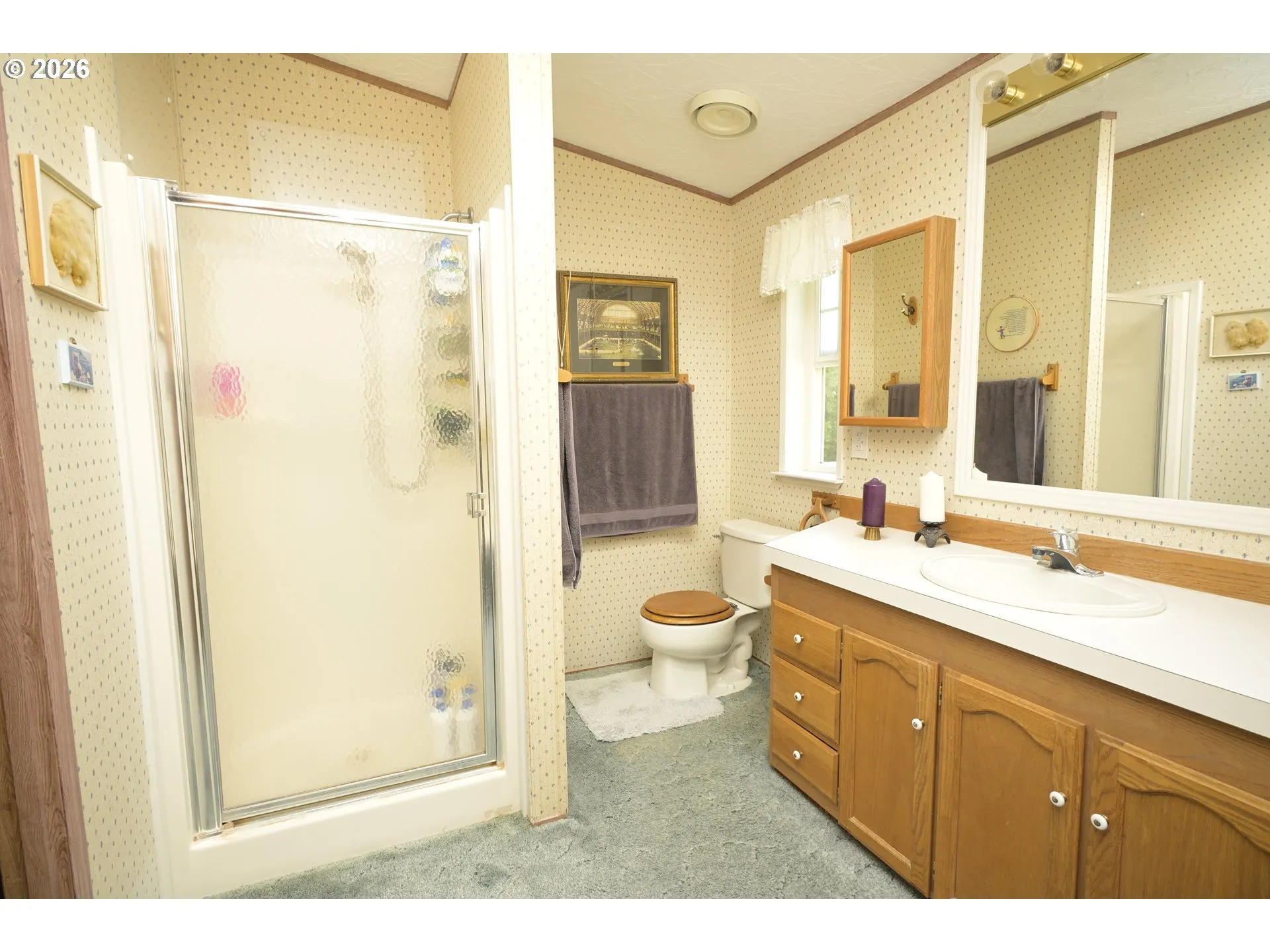 Bathroom, Attached-Main