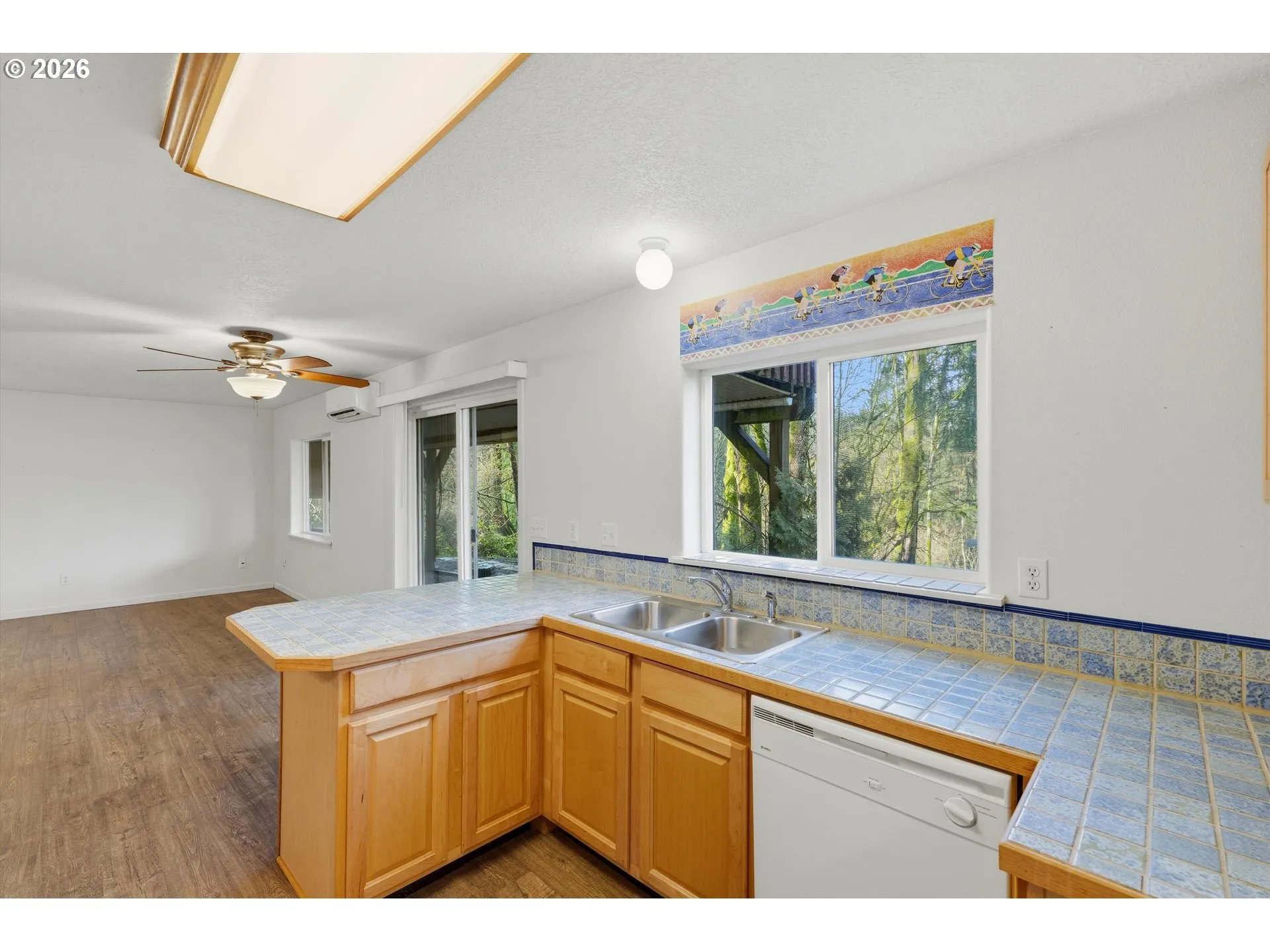 Kitchen/Living Room
