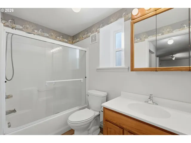 Bathroom-Lower