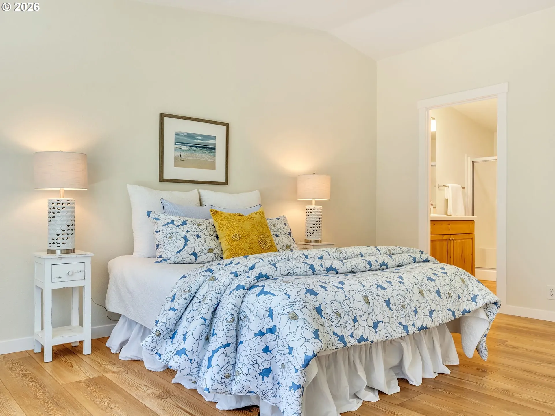 Bedroom, Primary