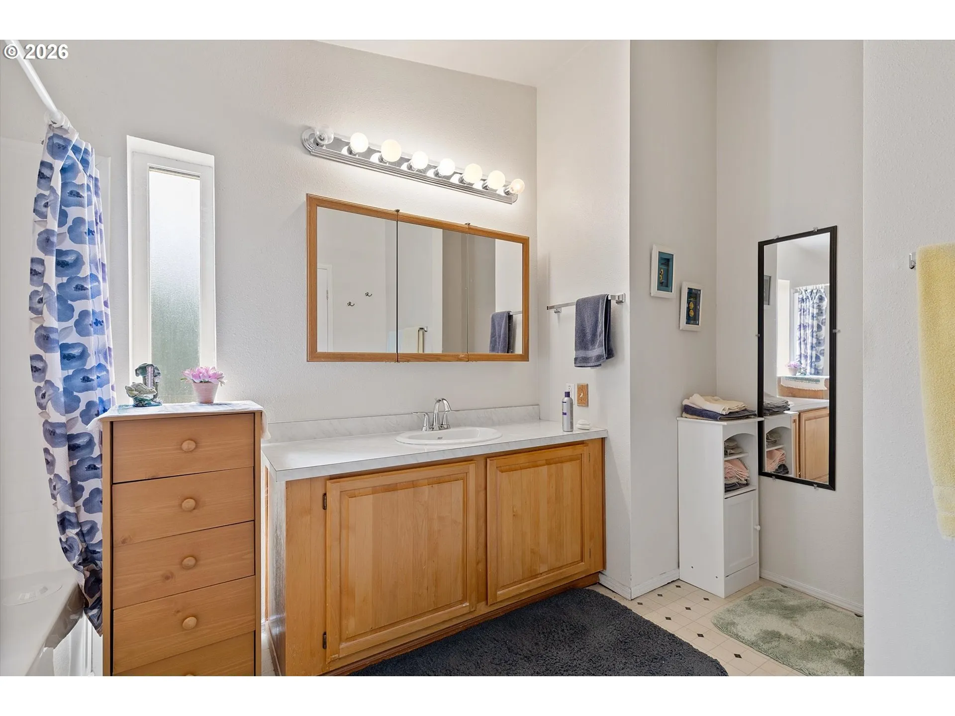 Attached Bathroom #1-Full Bathroom