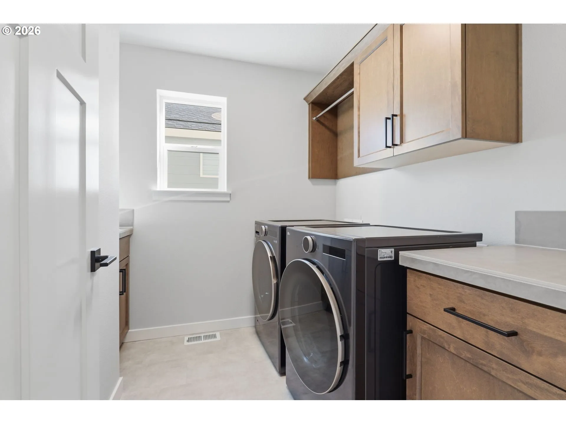 Laundry-Upper