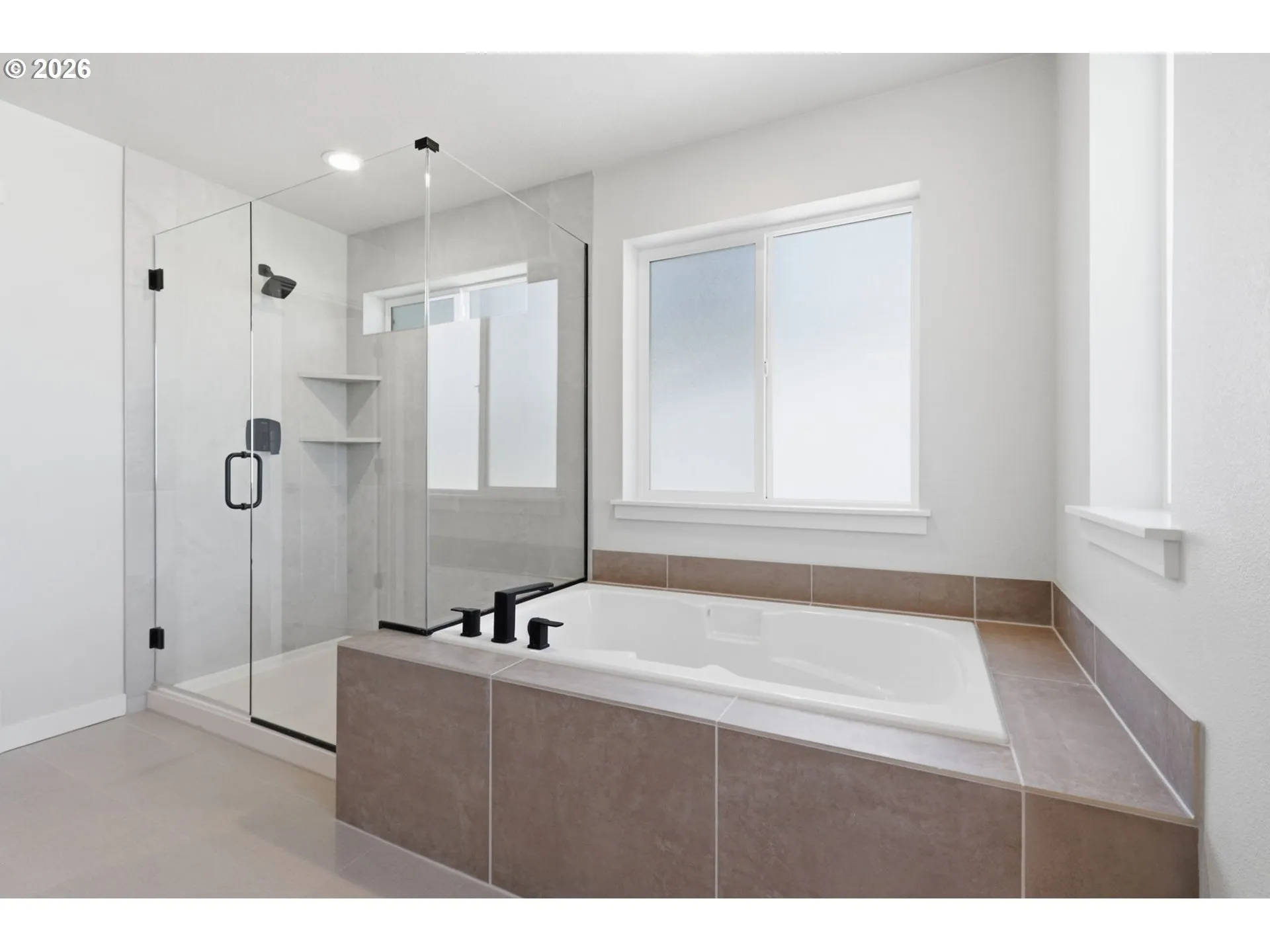 Owner's Suite Bathroom-Garden Tub