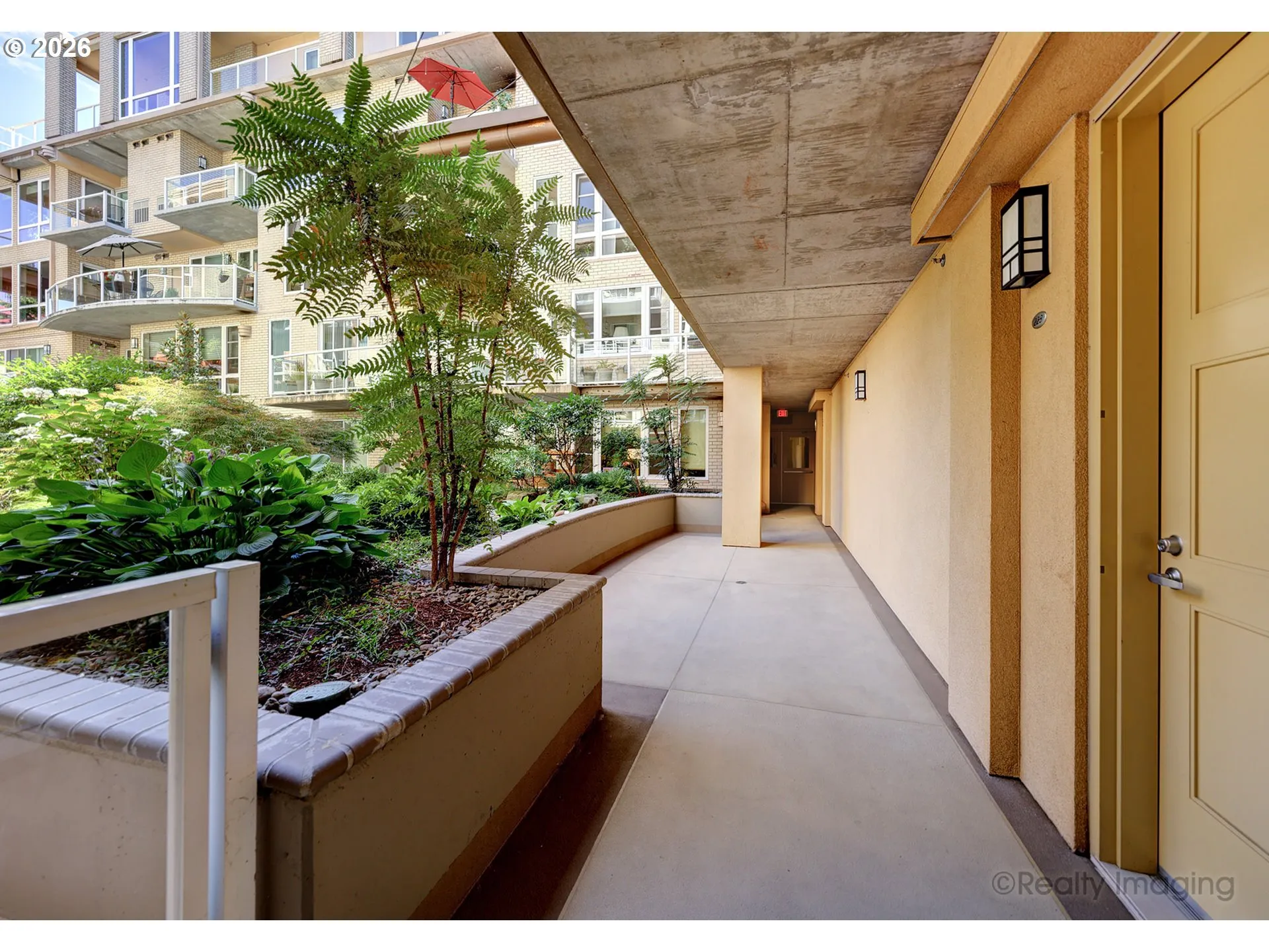 Entrance/Foyer