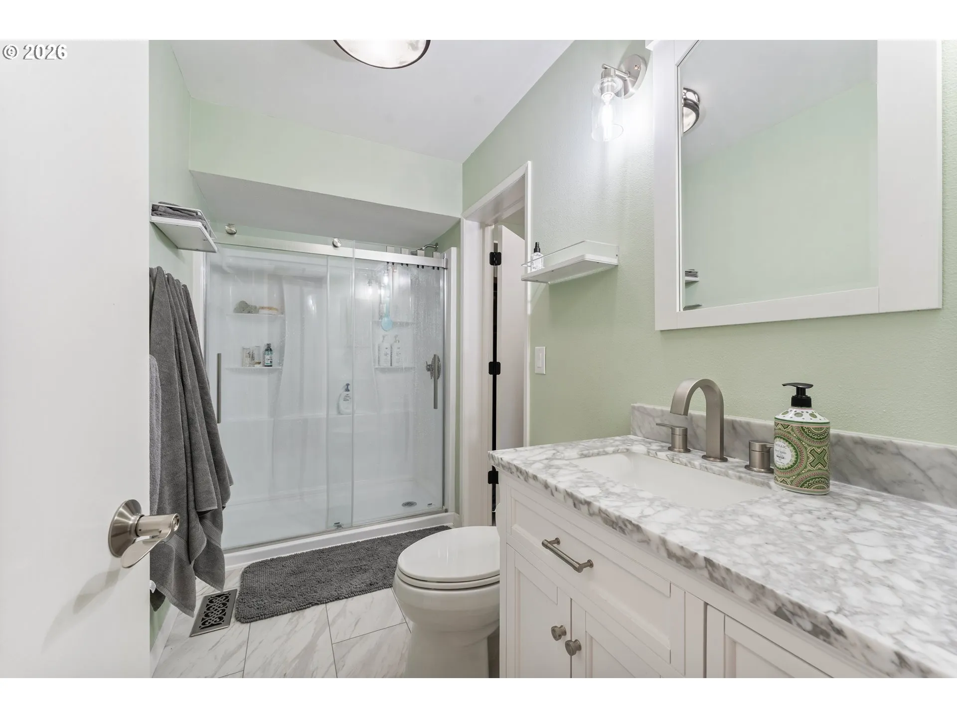 Bathroom, Attached-Main