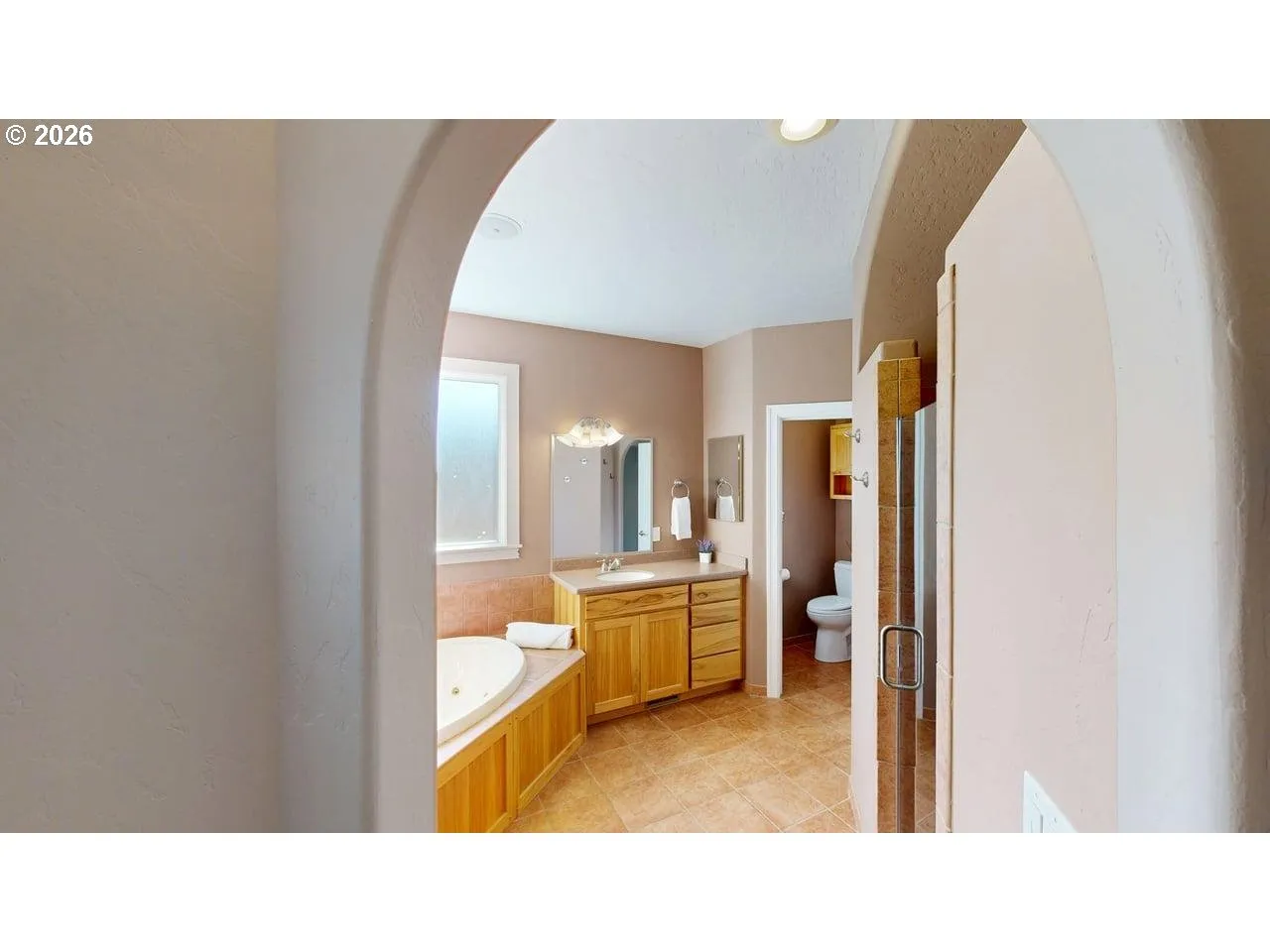 Bathroom, Attached-Double Sinks