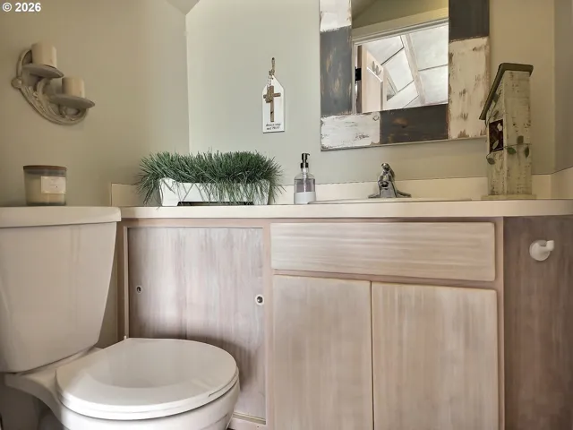 Bathroom, Attached-Walk in Shower