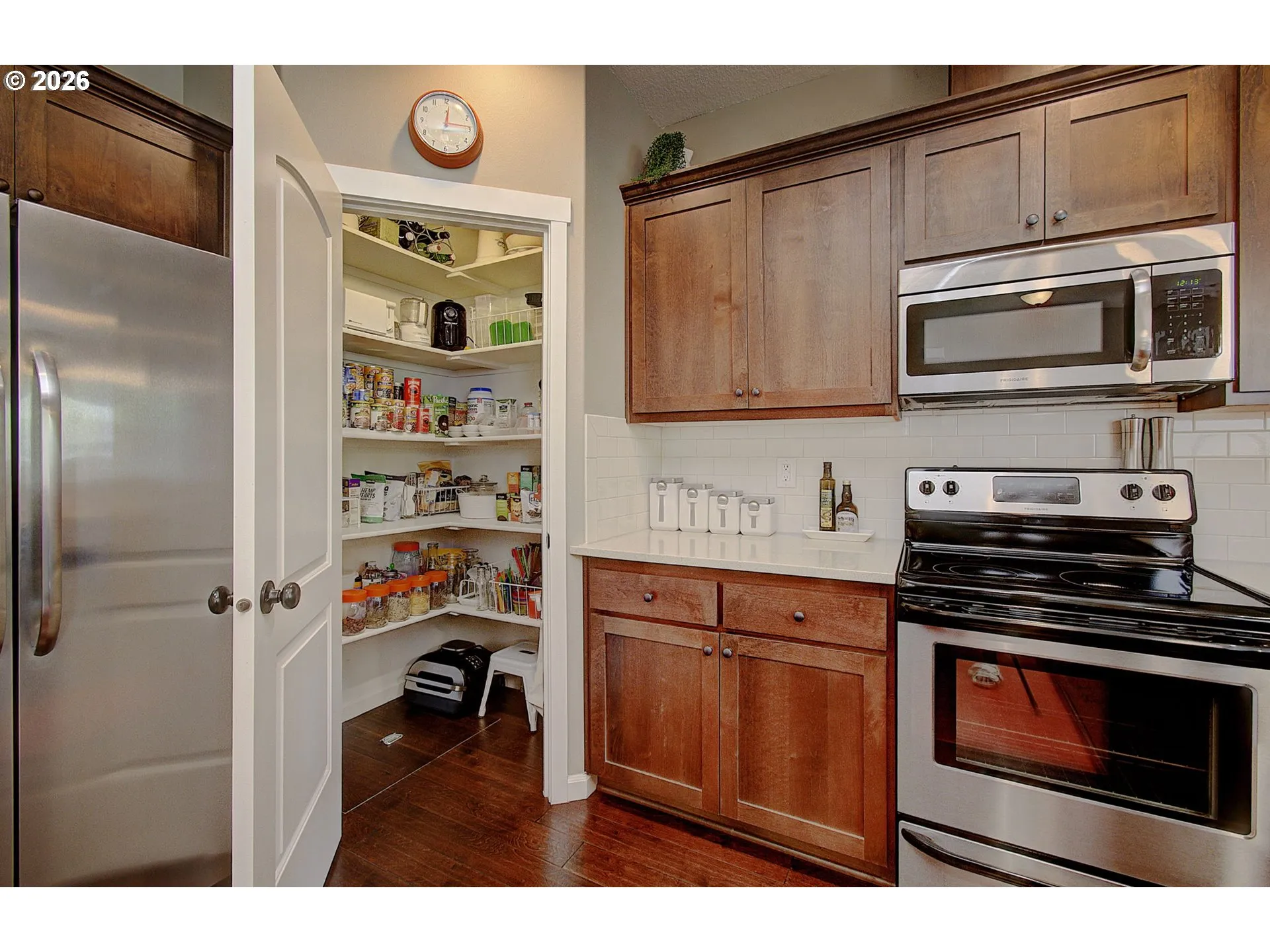 Pantry-Main