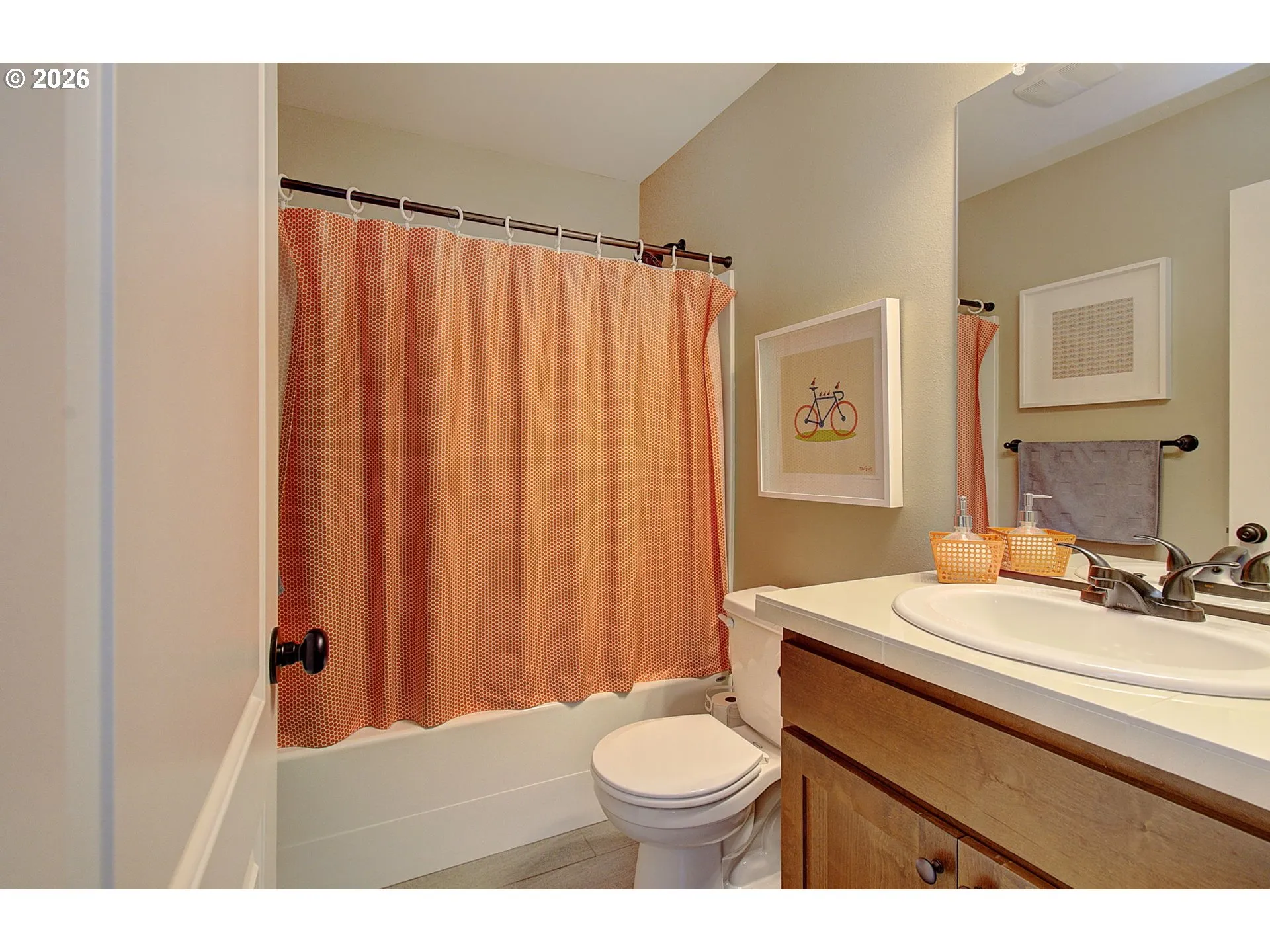 Bathroom-Upper