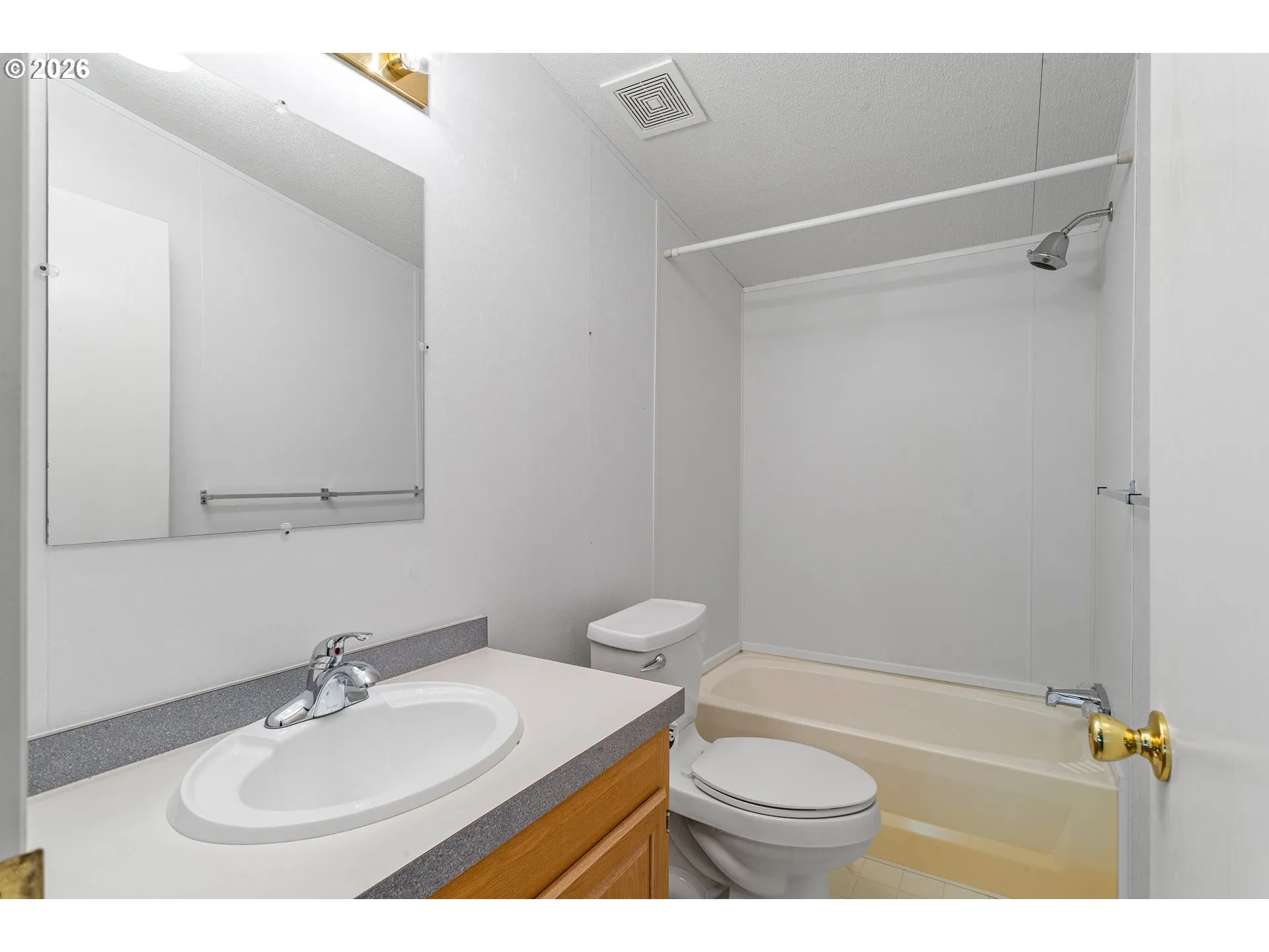 Bathroom-Hall
