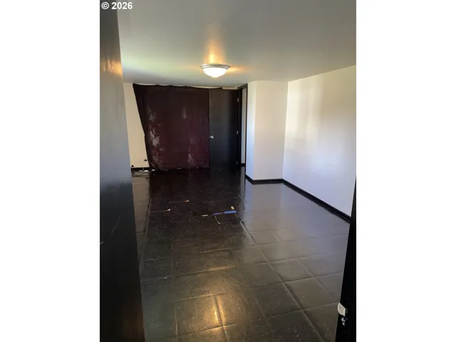 Bedroom-Main