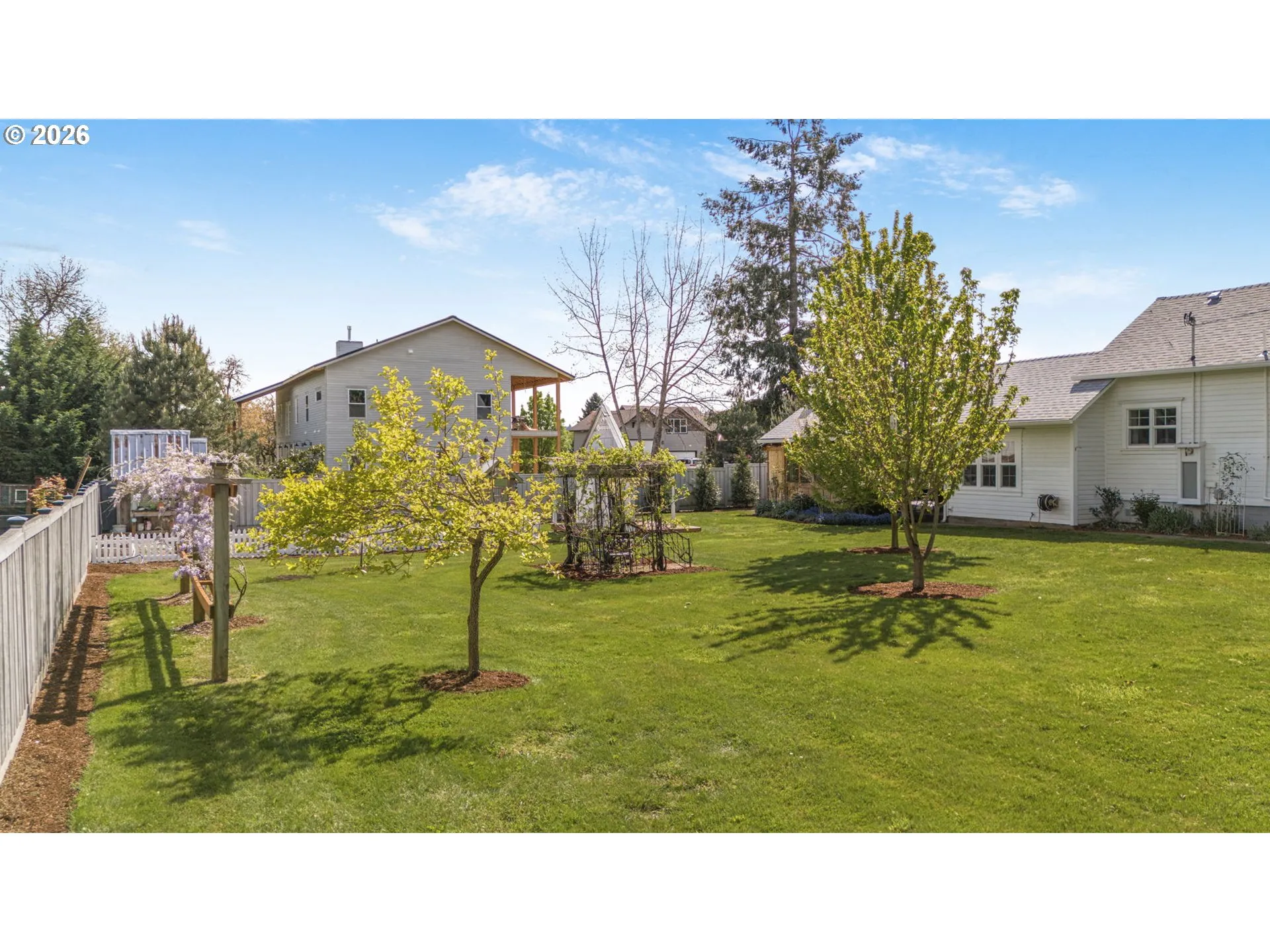 Yard-Fenced