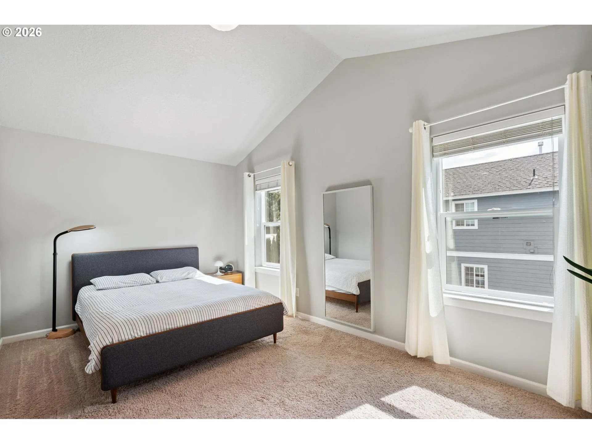 Bedroom, Primary-Upper