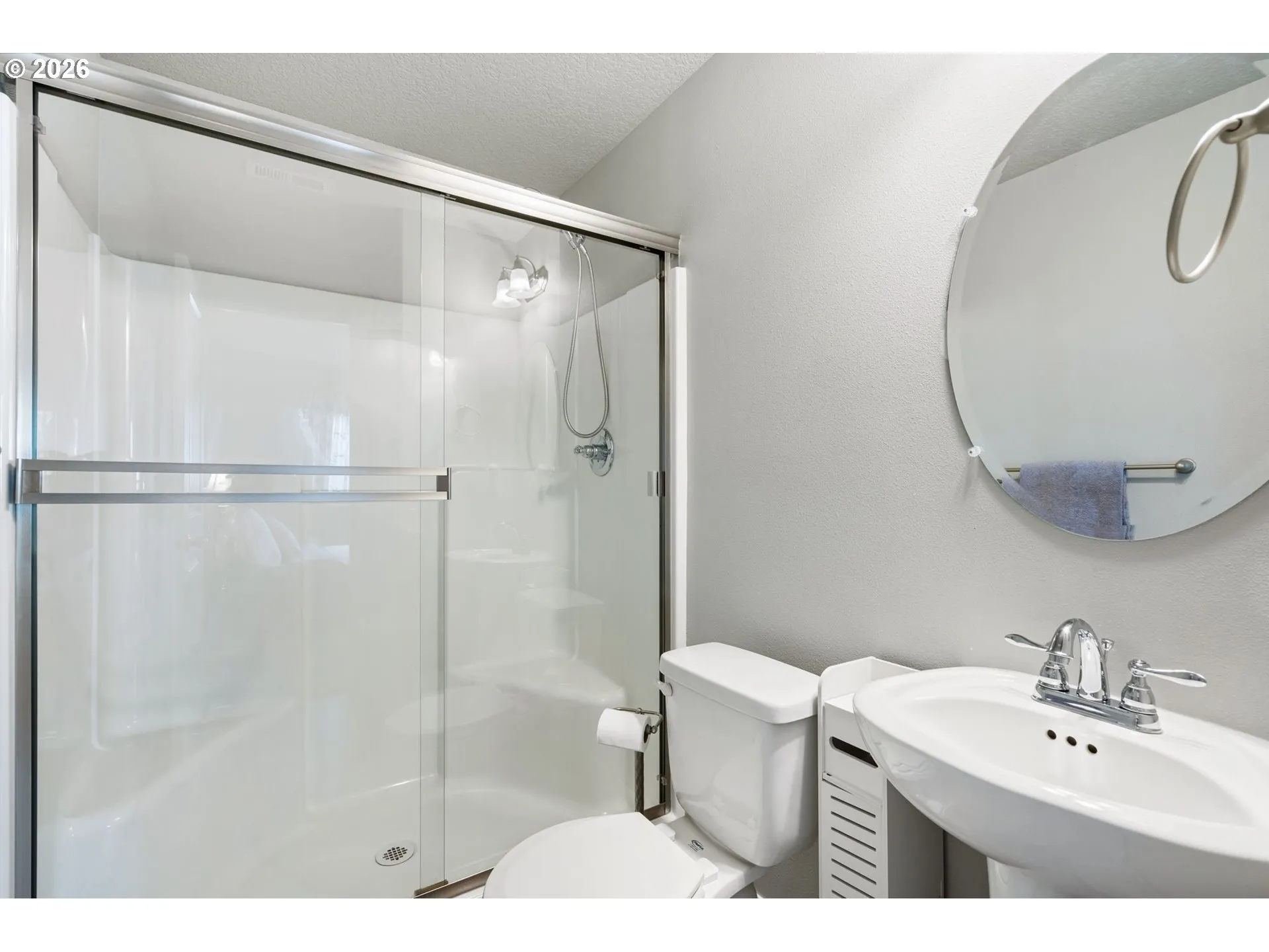 Primary Bedroom-Attached Bathroom
