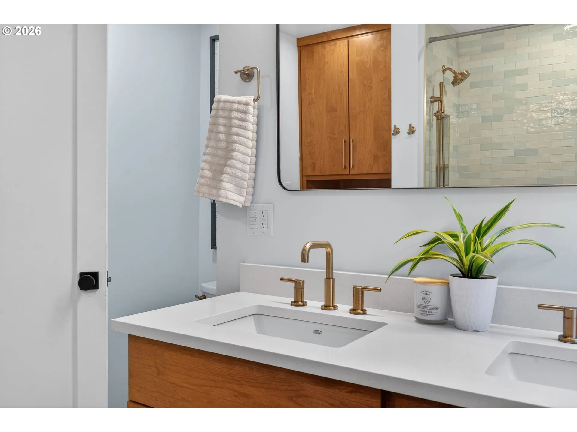 Bathroom-Double Sinks
