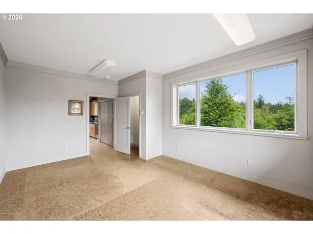 Bedroom-Upper
