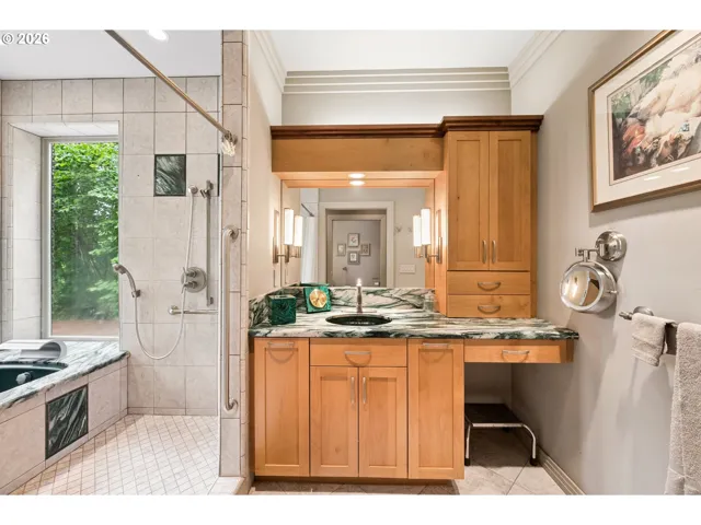 Bathroom, Attached-Walk in Shower