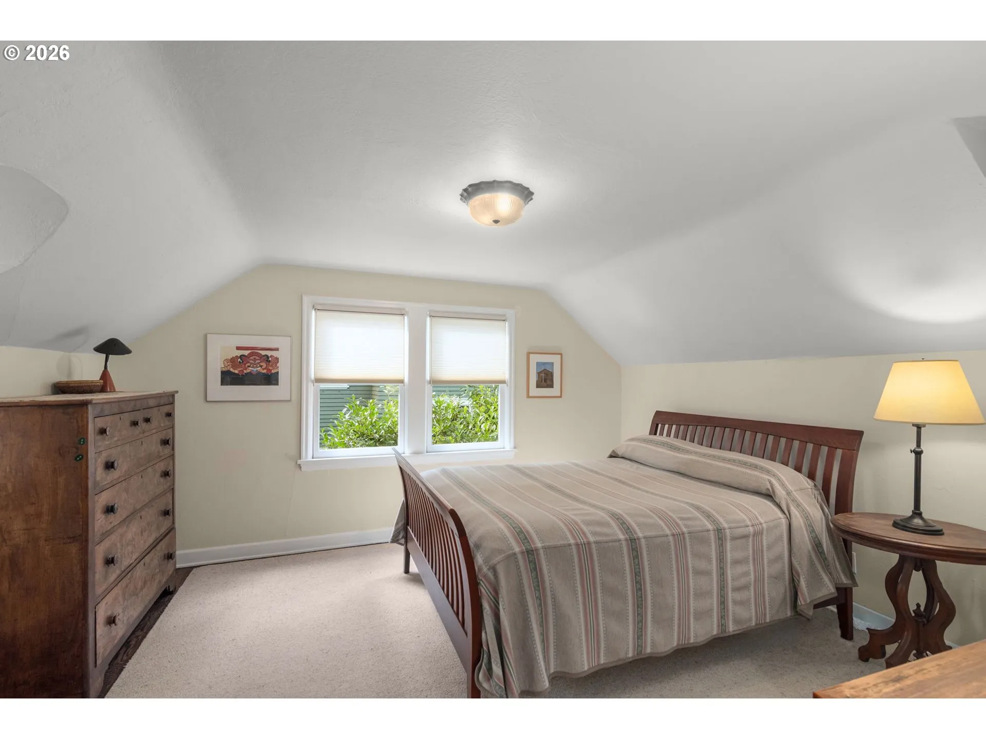 Primary Bedroom-Upper
