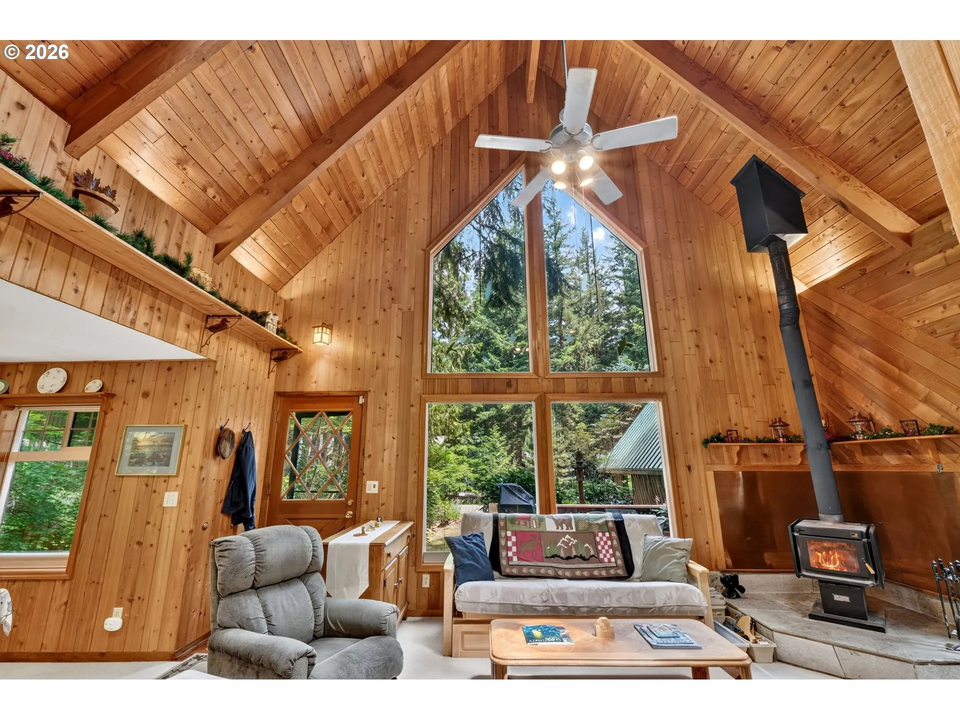 Living Room-Vaulted Ceilings
