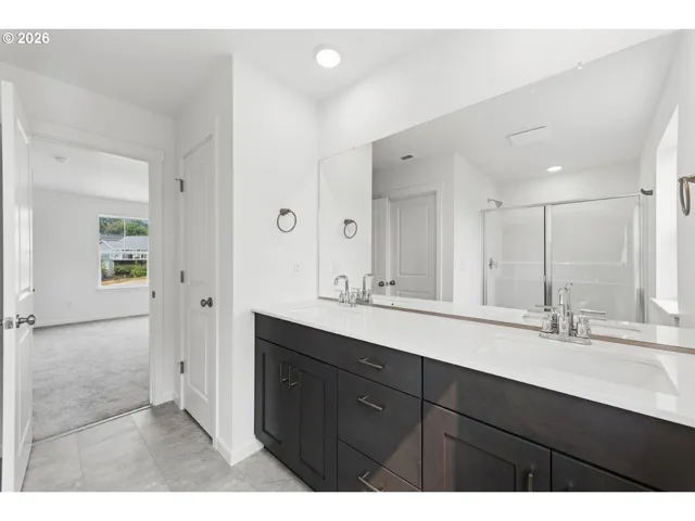 Owner's Suite Bathroom