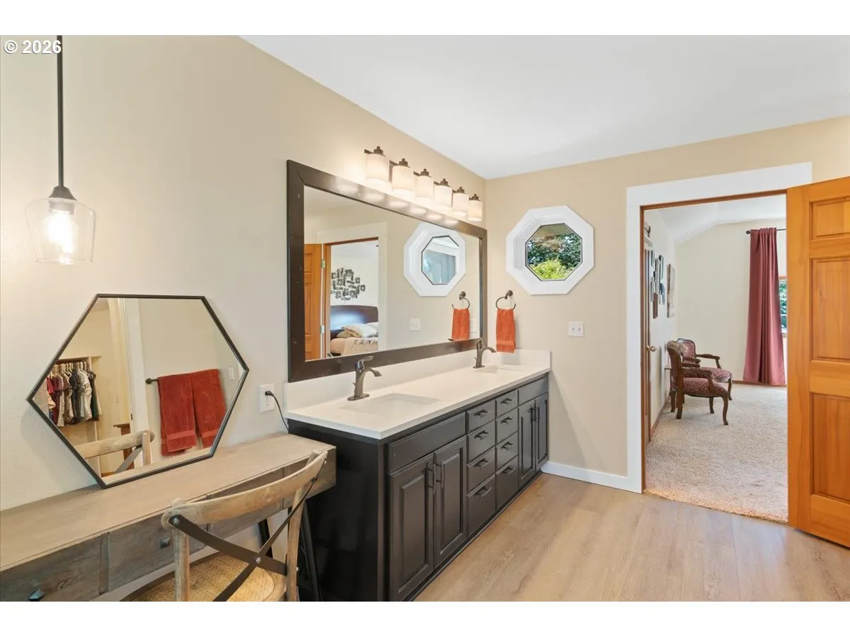 Bathroom-Double Sinks