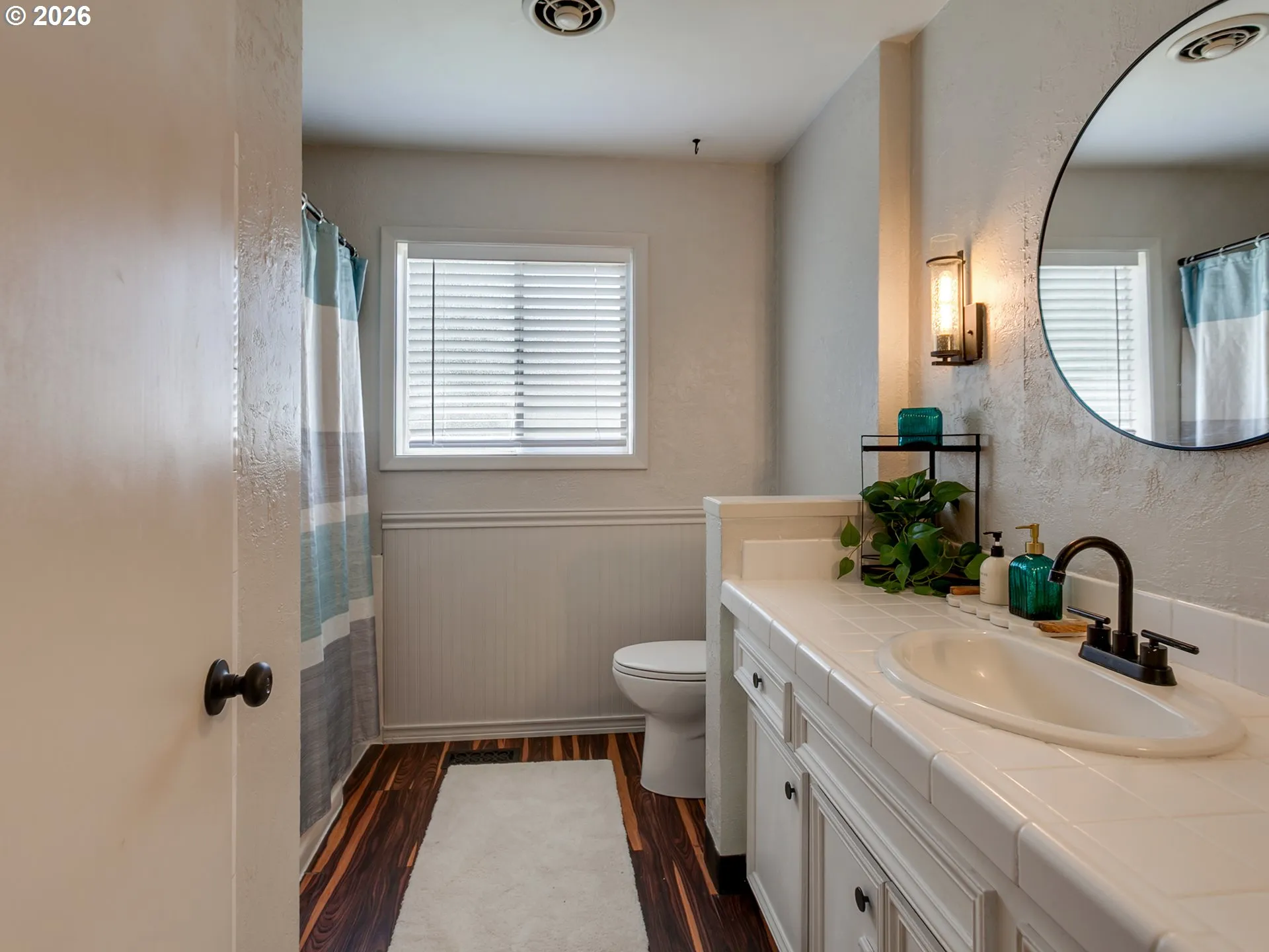 Primary Bedroom-Attached Bathroom