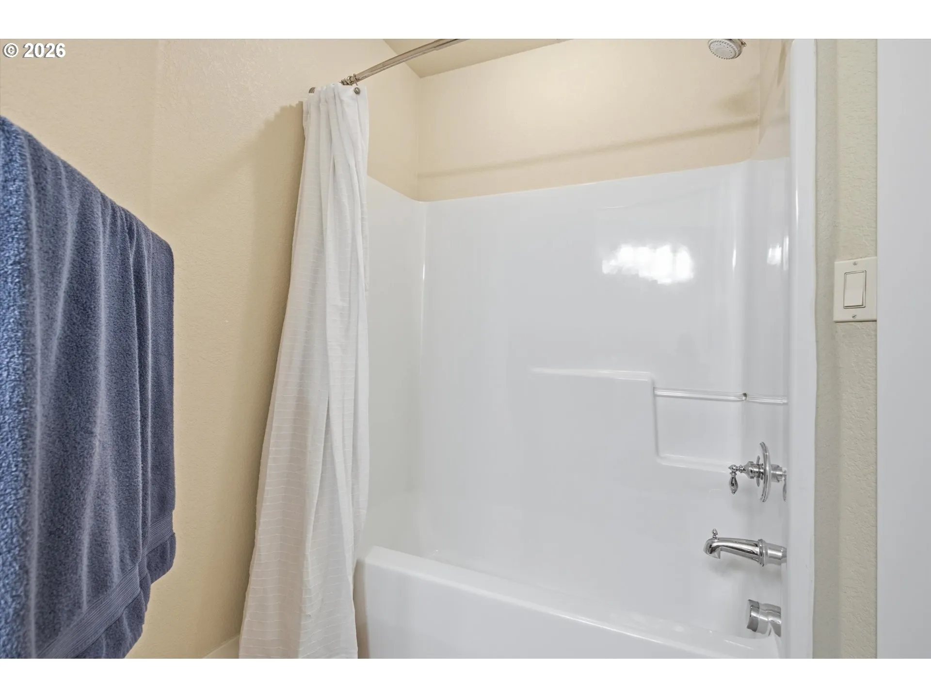 Bathroom-Hall