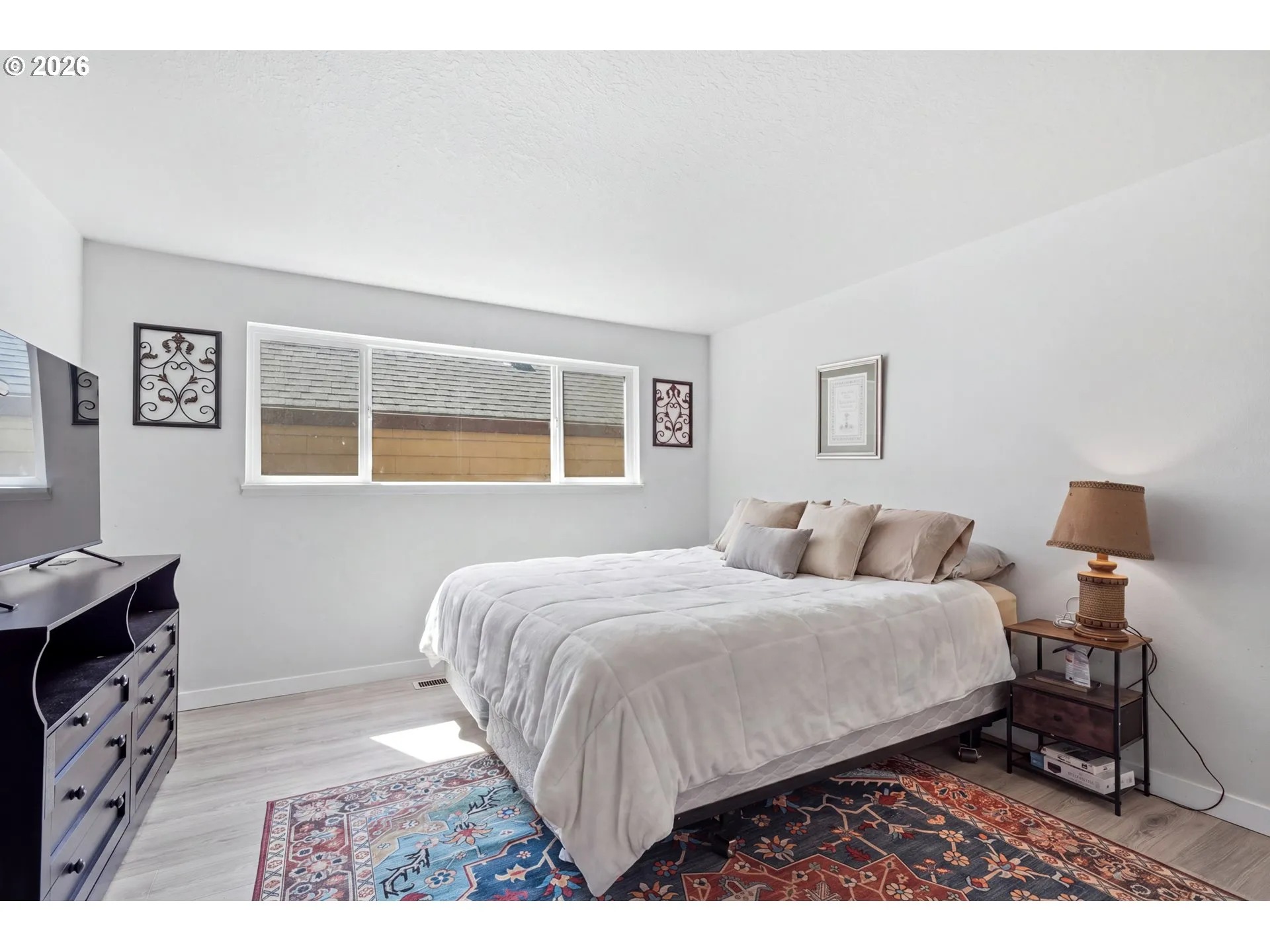 Bedroom, Primary