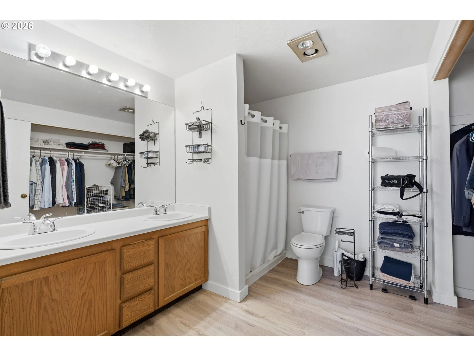 En Suite Bathroom